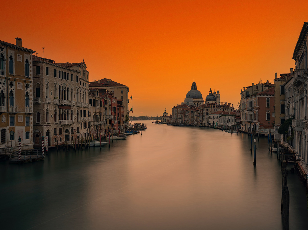 Canal Grande in Venedig bei Sonnenaufgang — Fine Art Print mit weichem Farbverlauf im Himmel
